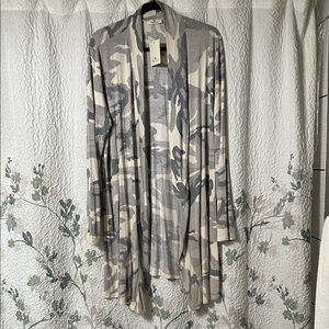 NWT Camouflage Open Front Cardigan